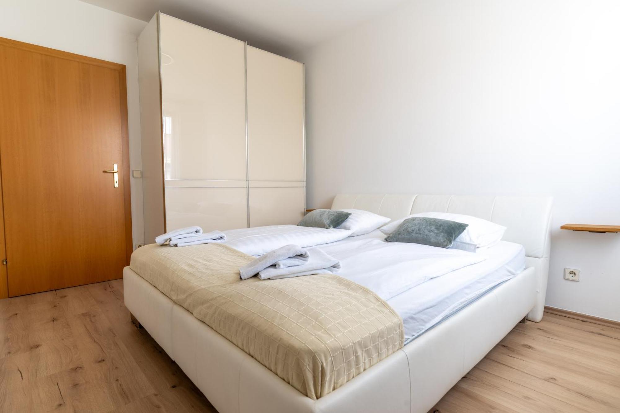Apartment Klagenfurt Center With Free Parking - Ring41 Klagenfurt am Woerthersee Exterior photo