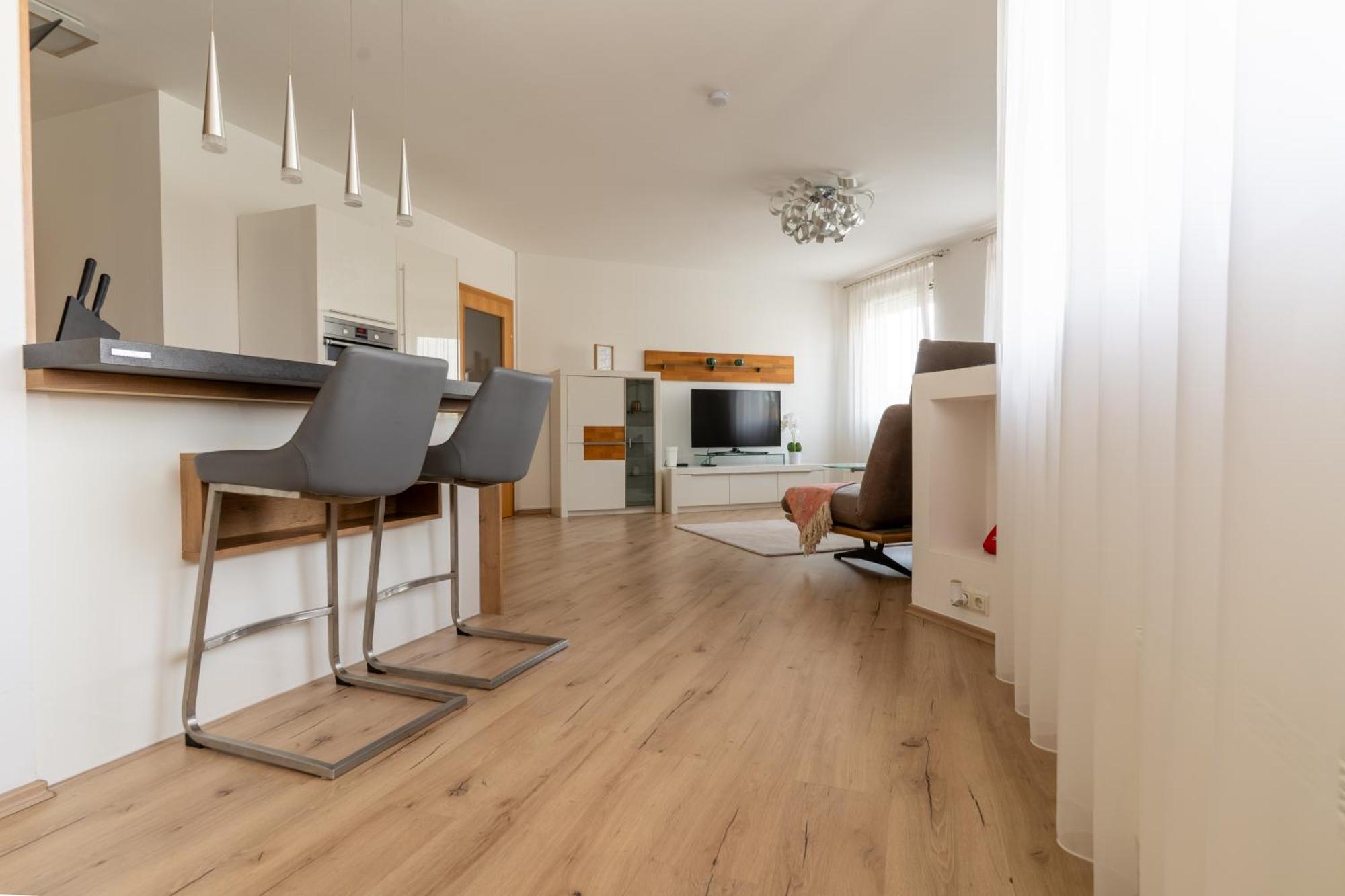 Apartment Klagenfurt Center With Free Parking - Ring41 Klagenfurt am Woerthersee Exterior photo
